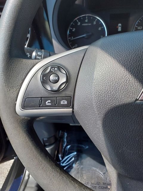 2020 Mitsubishi Outlander ES - Photo 26
