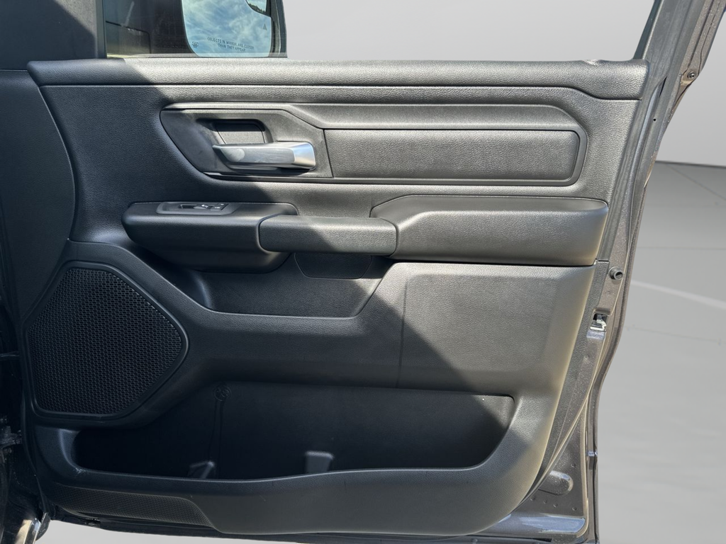 New 2026 Granite Crystal Metallic Clear-Coat Exterior Paint RAM Express image 24