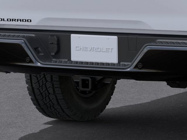 New 2026 Summit White Chevrolet WT image 14
