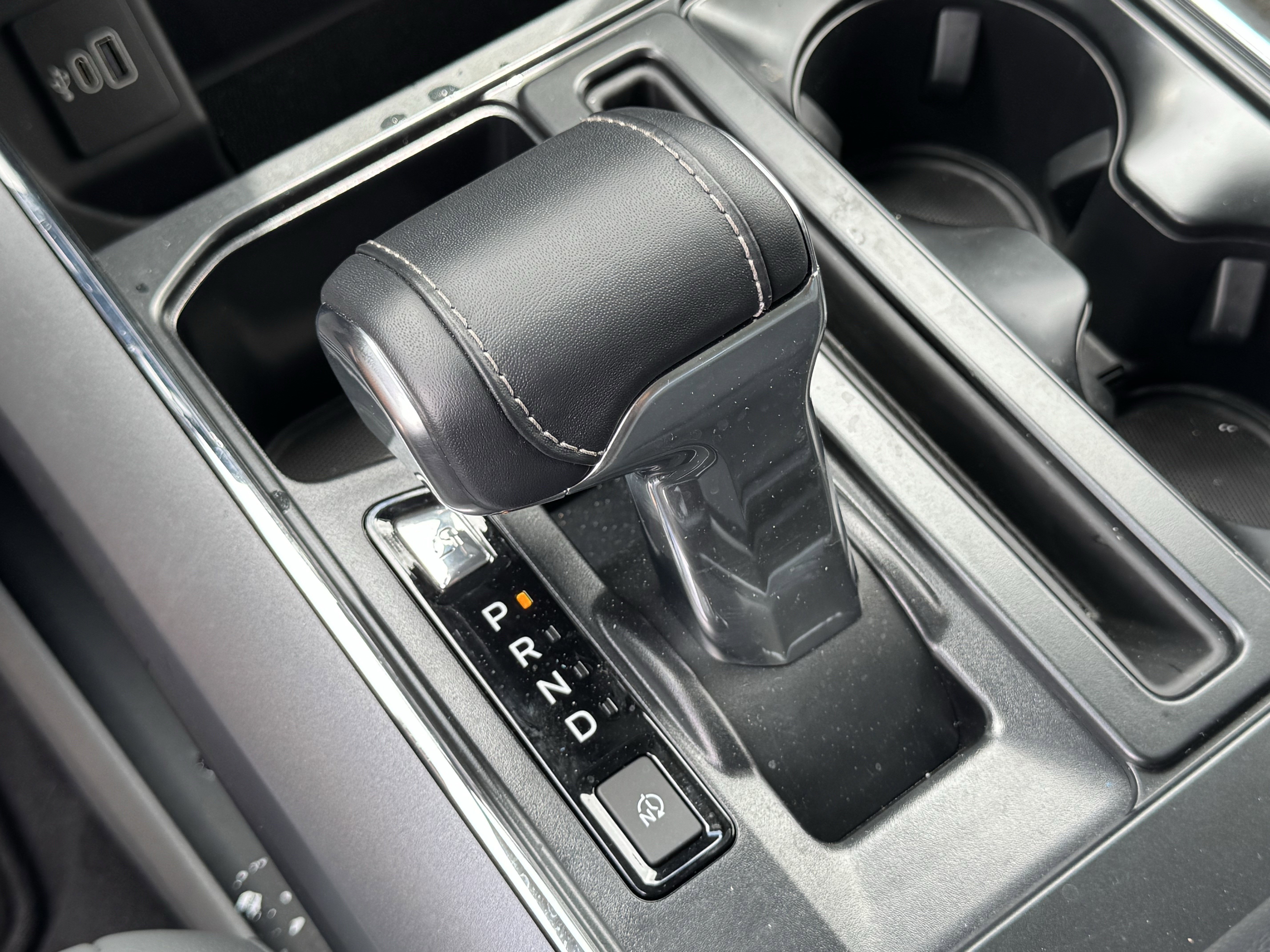 2025 Ford F-150 Lightning Flash - Photo 19