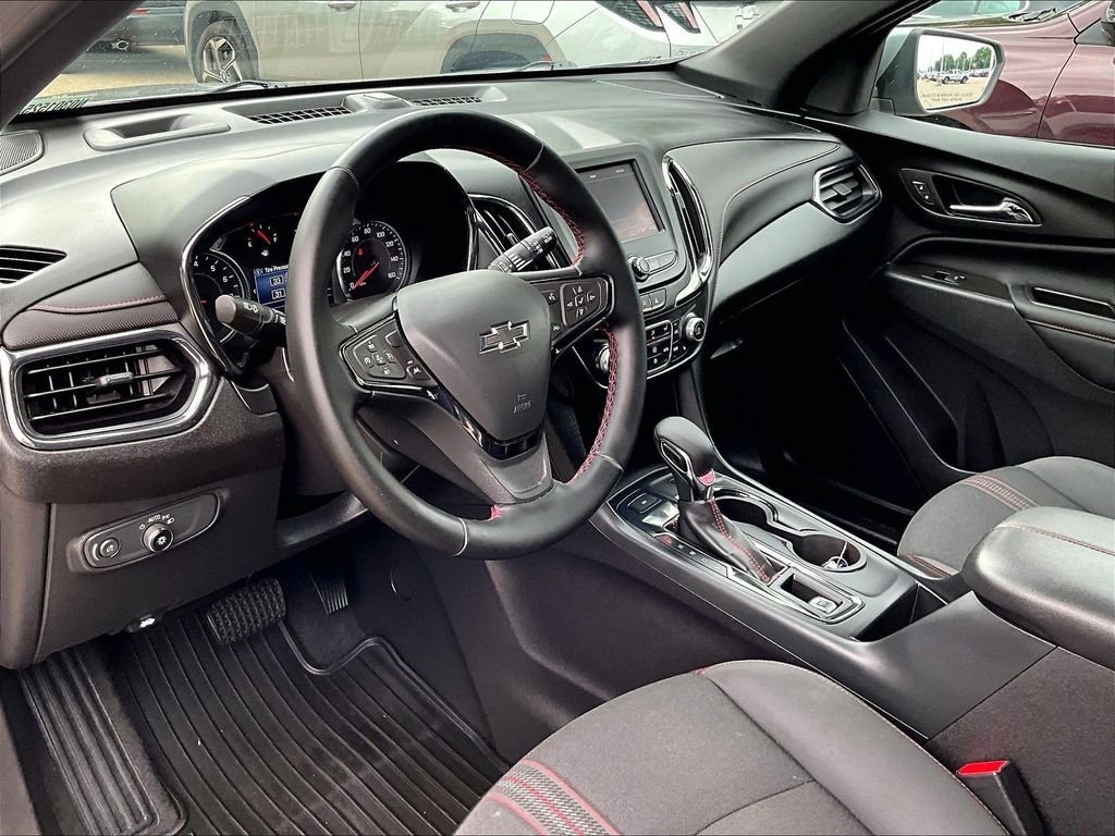 Used 2024 Gray Chevrolet RS image 8