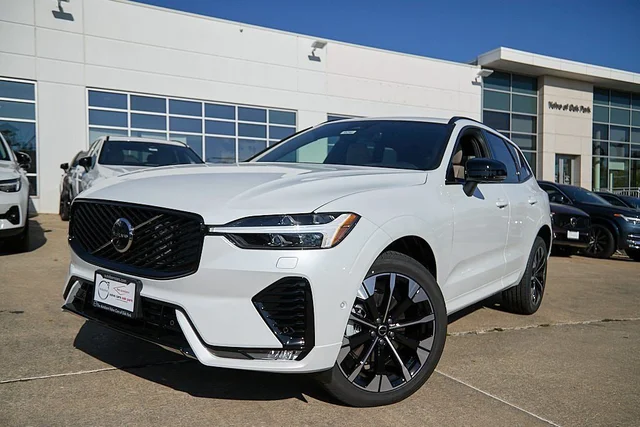 2026 Volvo XC60 Plus