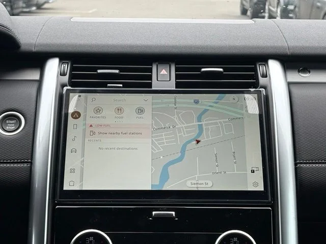 New 2026 Carpathian Grey Land Rover Dynamic SE image 20