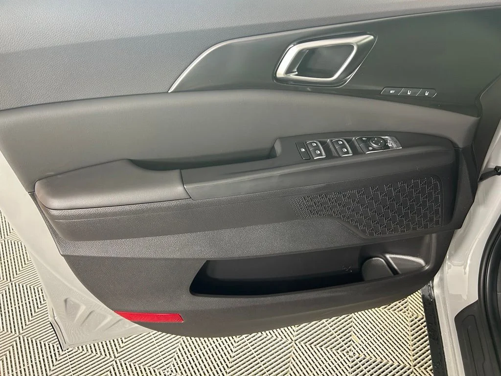 New 2027 Ceramic Silver Kia EX image 10