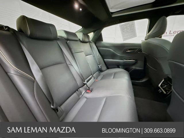 2025 Toyota Crown Platinum - Photo 28