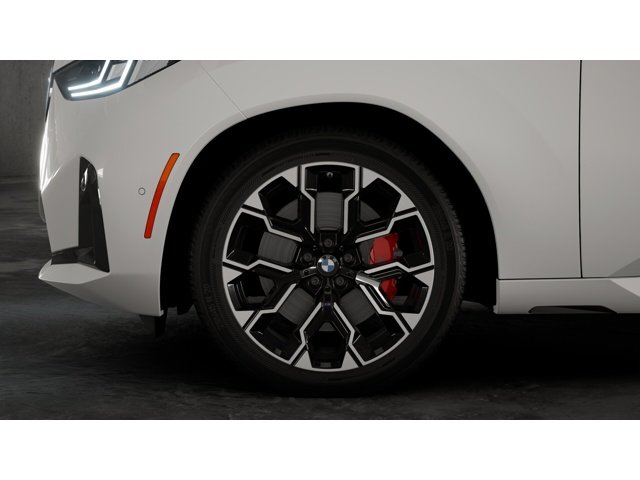 New 2026 Alpine White BMW  image 7