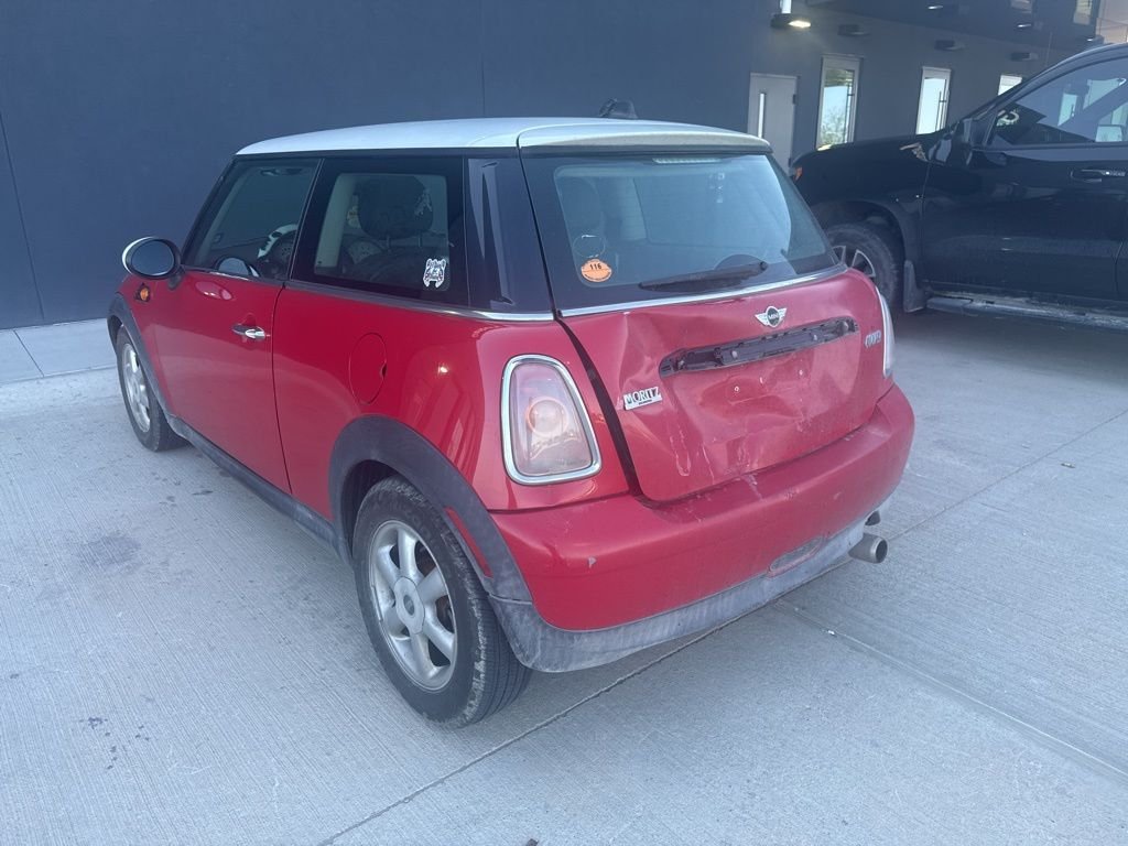Used 2009 MINI Cooper Base with VIN WMWMF33559TU75581 for sale in Granbury, TX