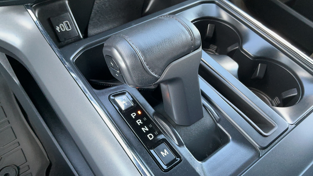 Used 2025 Carbonized Gray Metallic Ford XLT image 14