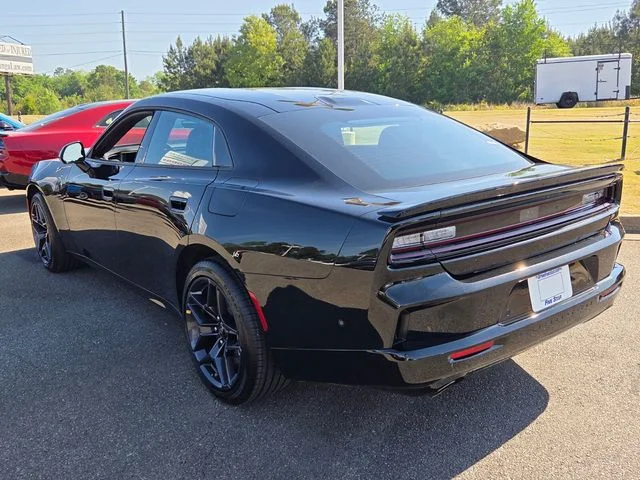 New 2026 Diamond Black Crystal Pearlcoat Dodge Scat Pack image 11