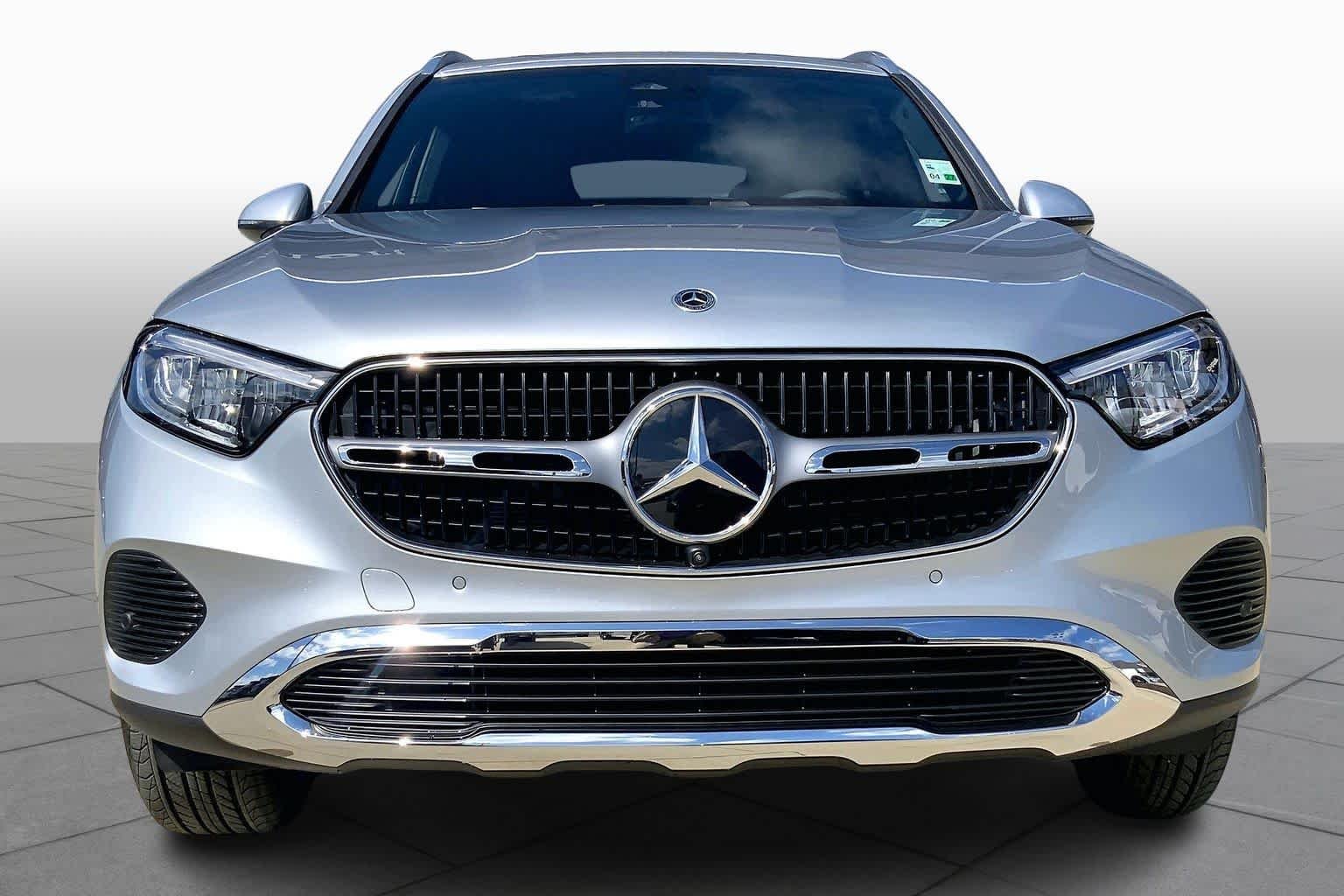 New 2026 Cirrus Silver Metallic Mercedes-Benz GLC 300 image 3