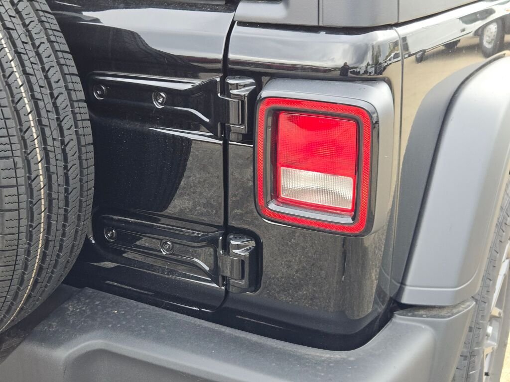 New 2026 Black Clearcoat Jeep Sport S image 9