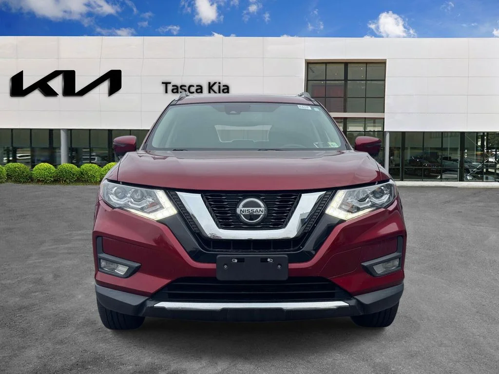 Used 2020 Nissan Rogue SL with VIN 5N1AT2MV7LC767078 for sale in Copiague, NY