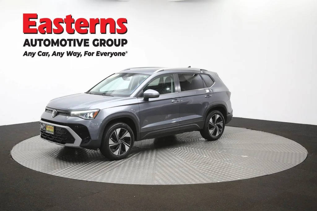 Used 2025 Gray Volkswagen 1.5T SE image 54