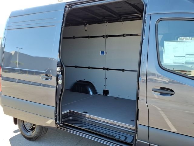 New 2026 Gray Mercedes-Benz Cargo 144 WB image 23