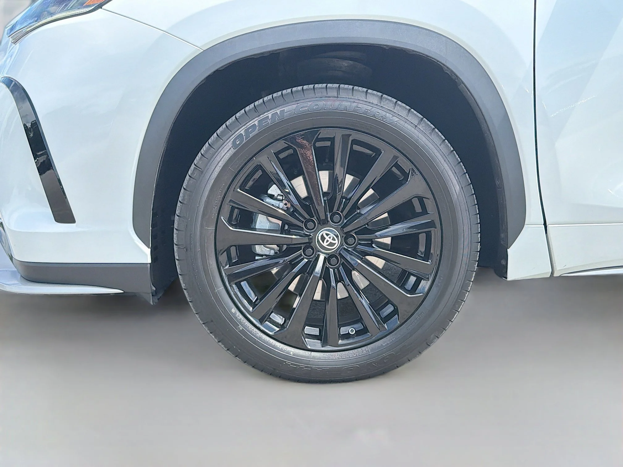 Used 2023 Pearl Toyota XSE image 44