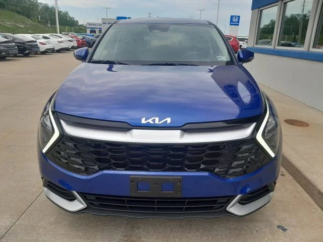 Used 2023 Blue Kia EX image 4