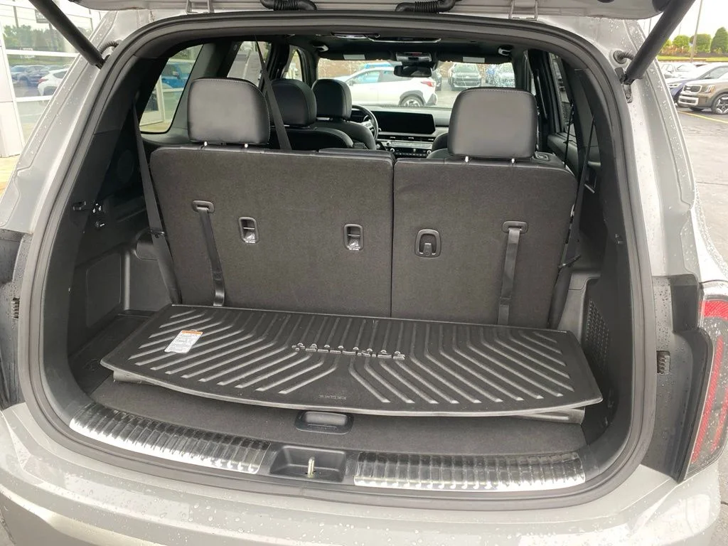 Used 2023 Gray Kia SX X-Line image 17