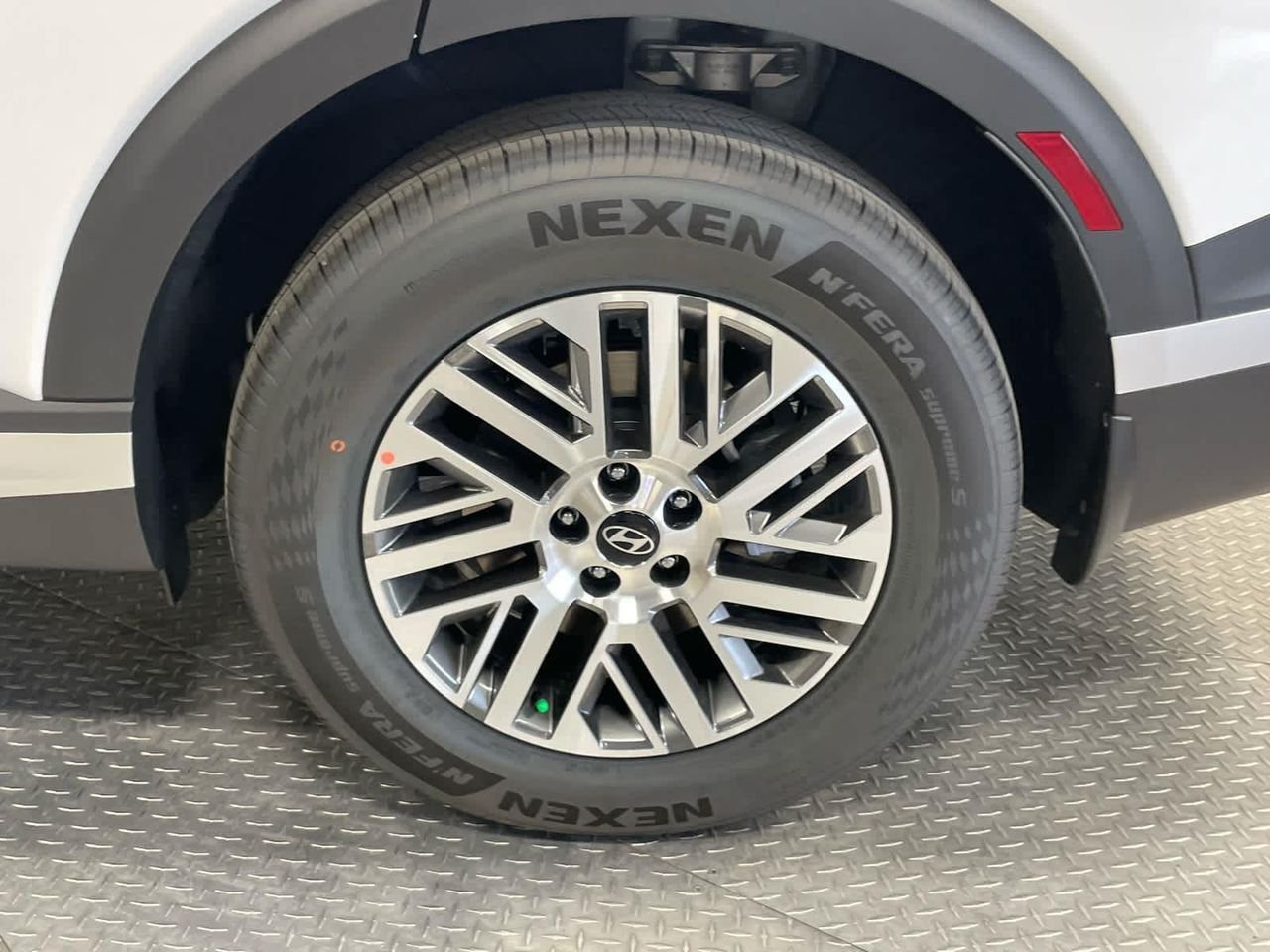 New 2026 Creamy White Pearl Hyundai SEL Premium AWD image 17