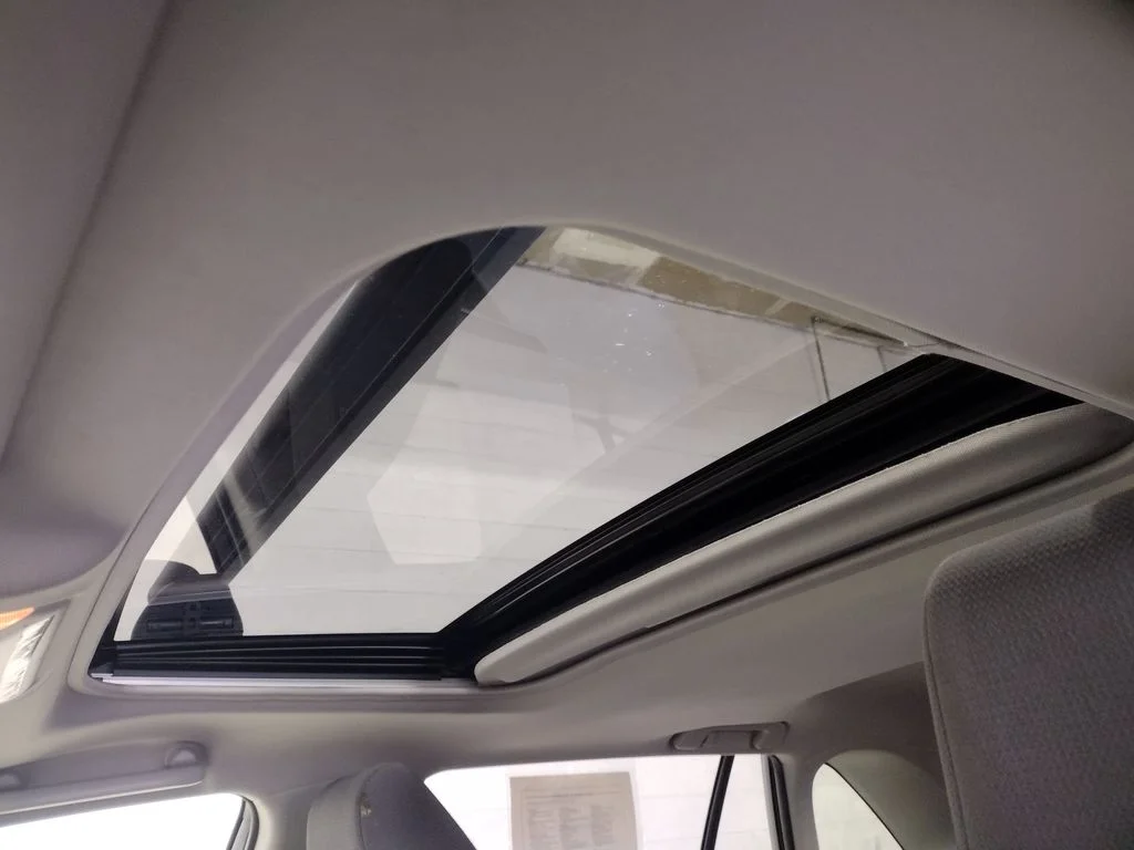 Used 2019 Blue Toyota XLE image 25