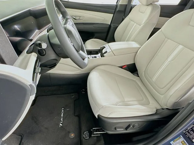 New 2026 Hyundai TUCSON SEL