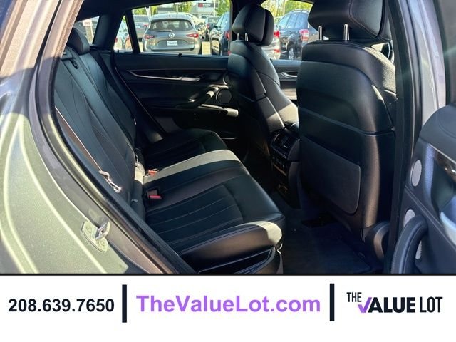 Used 2017 Gray BMW xDrive50i image 19