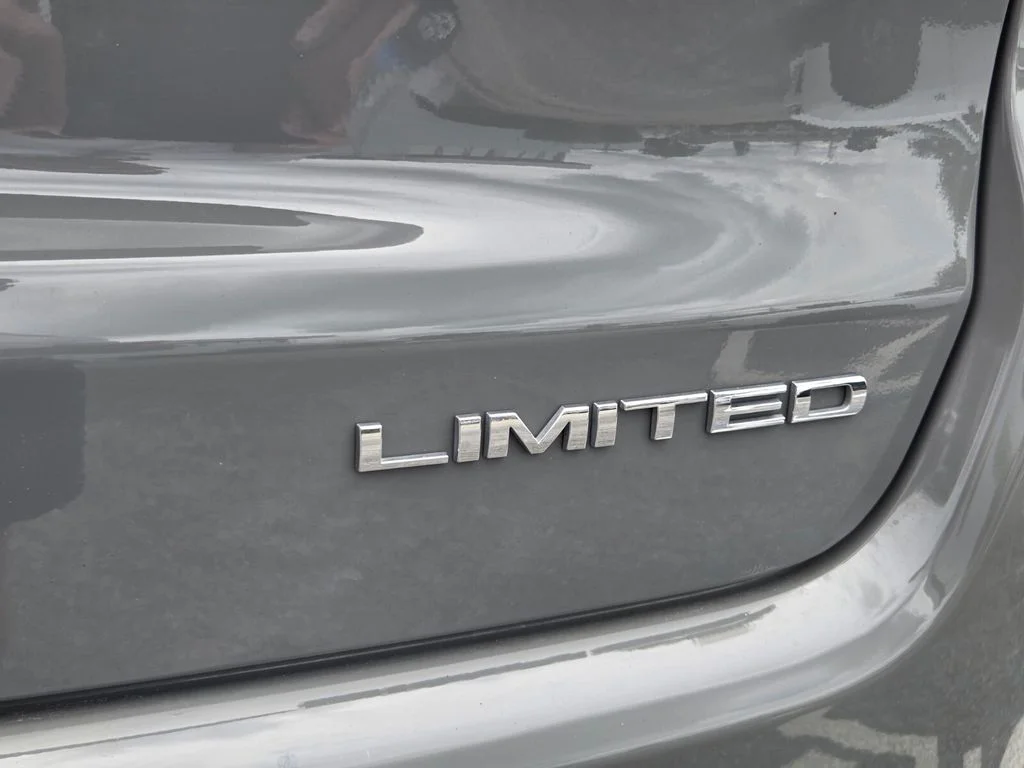 Certified Used 2023 Gray Jeep Limited image 12