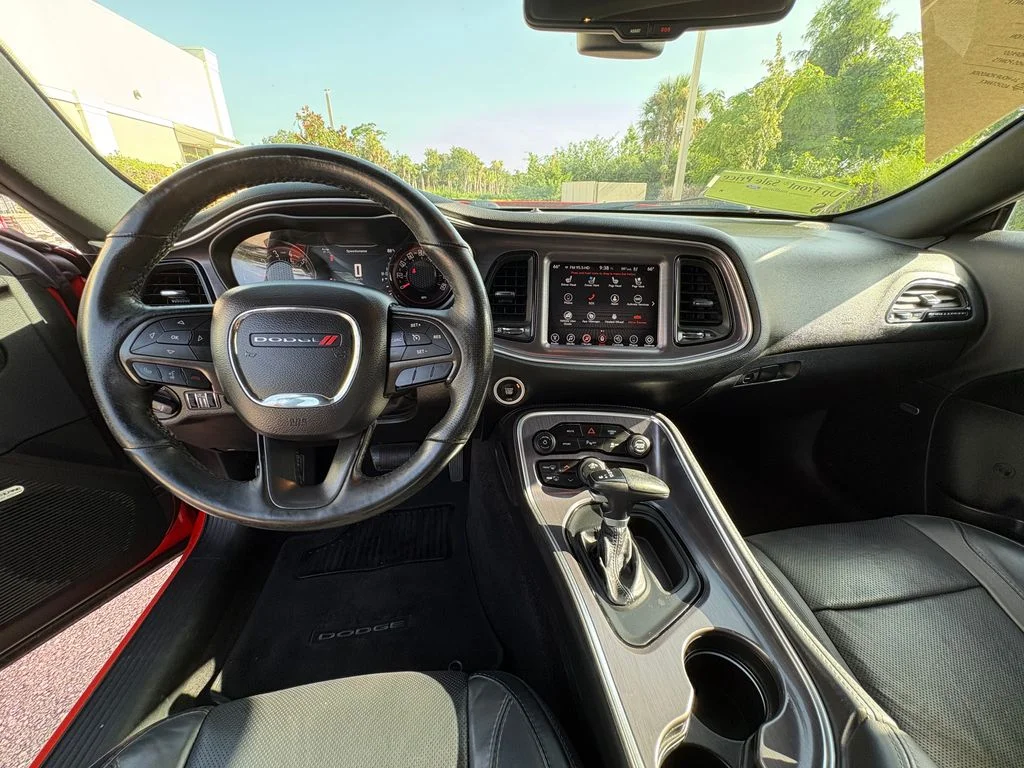 Certified Used 2017 Orange Dodge SXT image 7