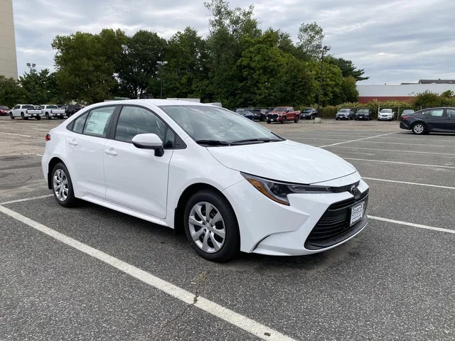 2026 Toyota Corolla LE