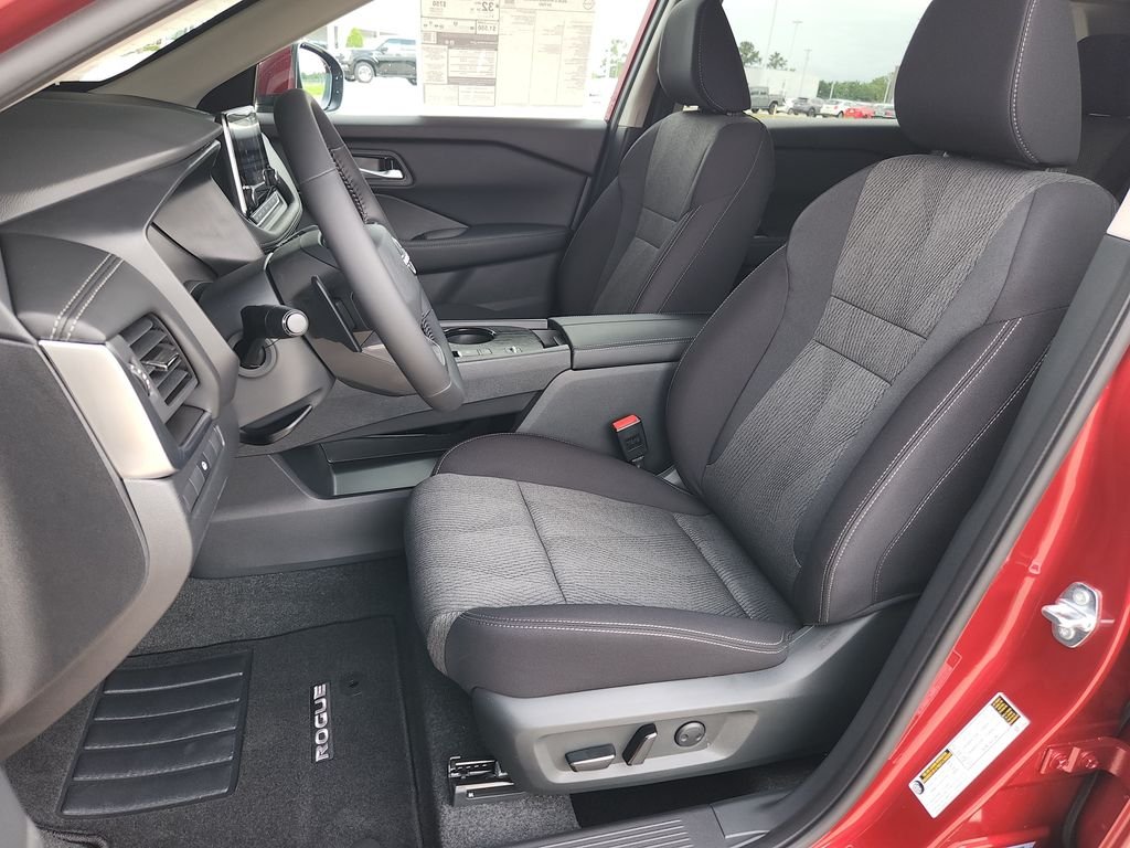 New 2026 Scarlet Ember Tintcoat Nissan SV image 8