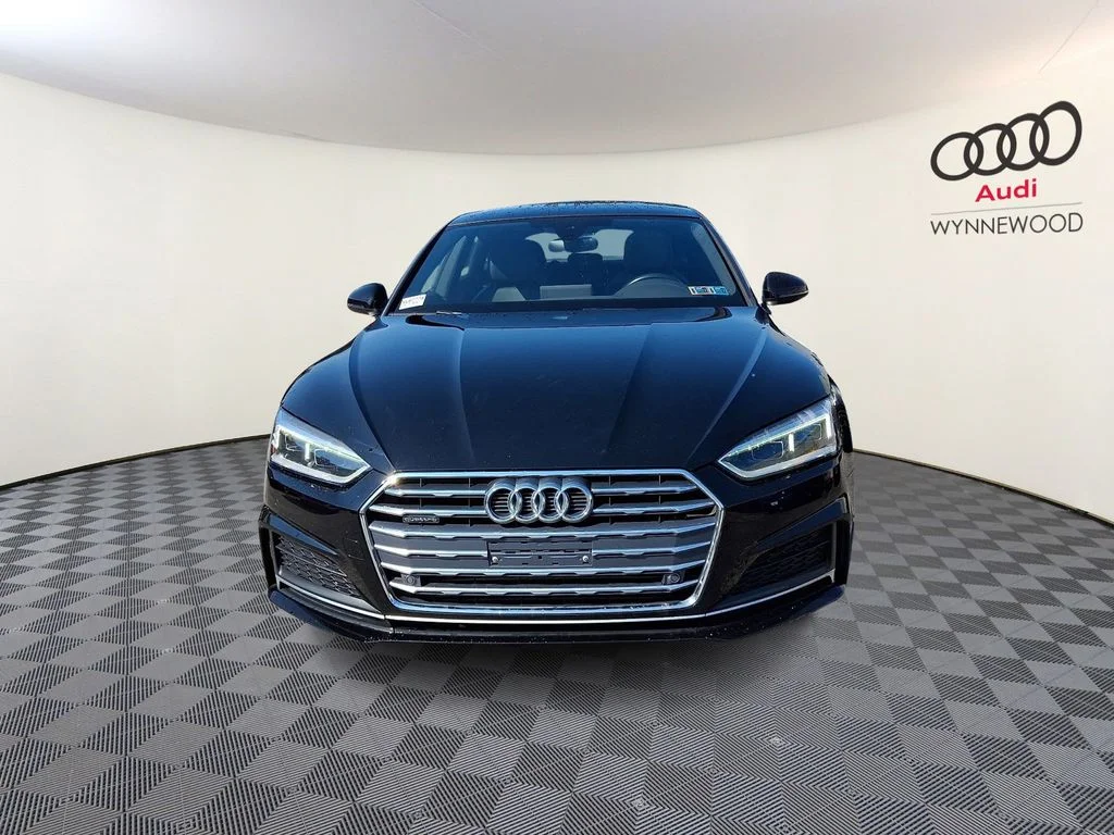 Used 2019 Black Audi Premium Plus image 2