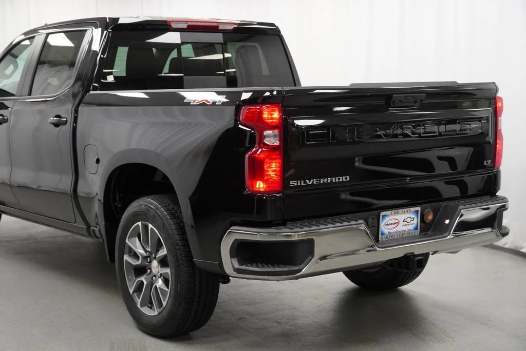 New 2026 Black Chevrolet LT image 36