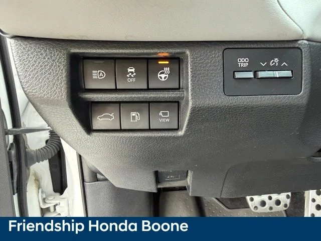 Used 2019 Beige Toyota Touring image 23