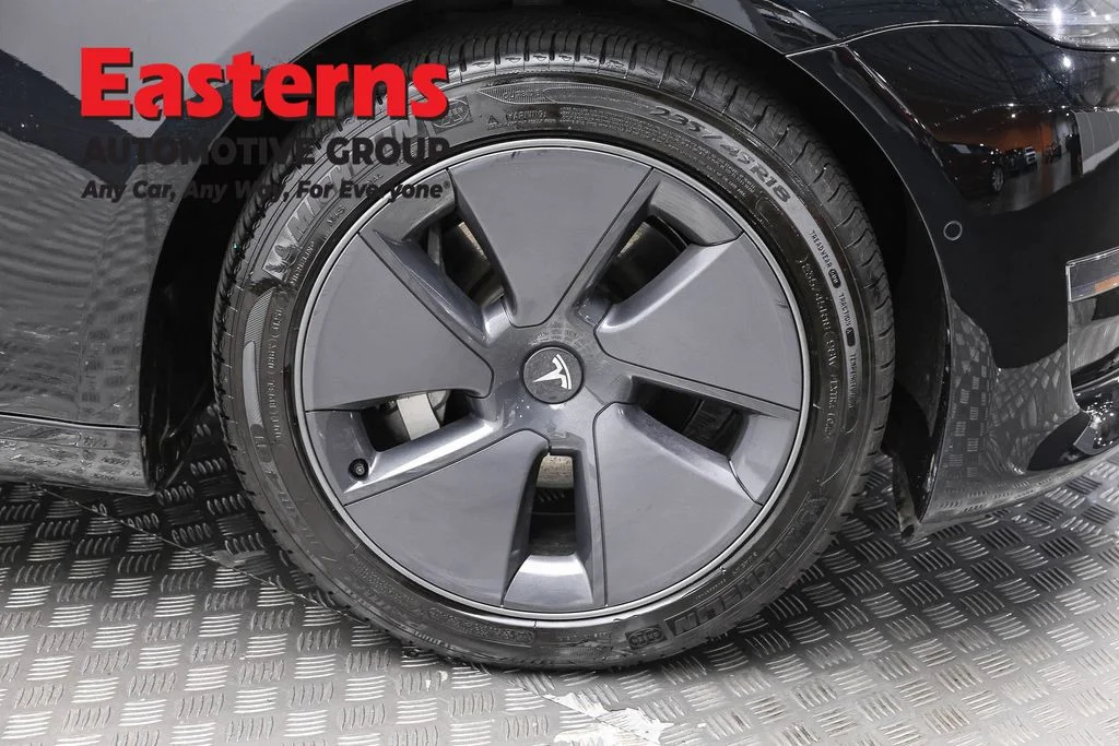 Used 2022 Black Tesla Long Range image 25