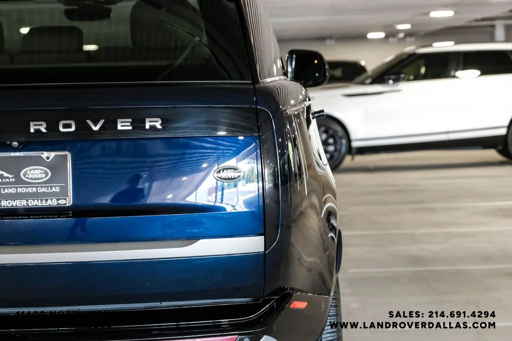Certified Used 2023 Portofino Blue Metallic Land Rover SE image 48