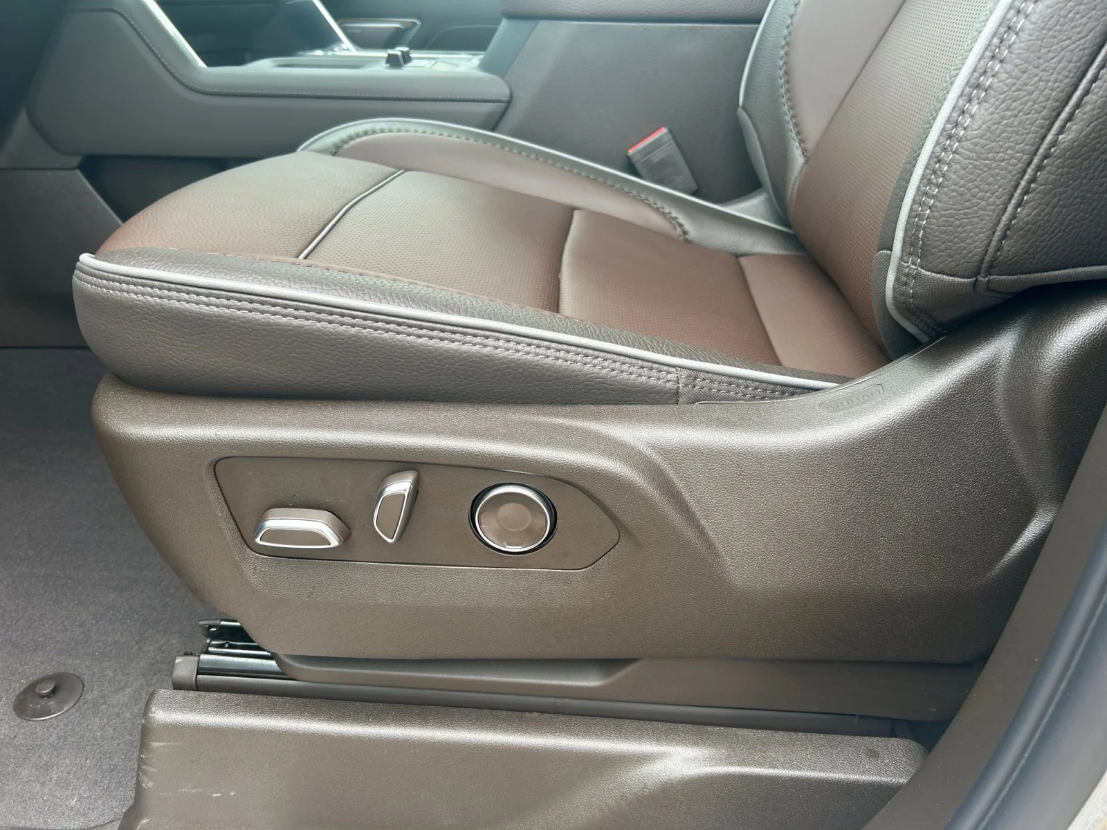 New 2026 Sterling Metallic GMC Denali image 15