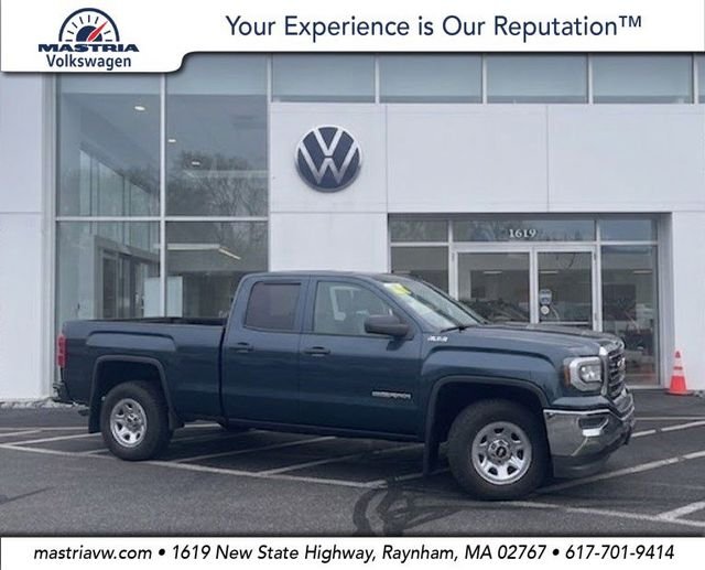 2017 GMC Sierra 4WD Double Cab Standard Box's photo