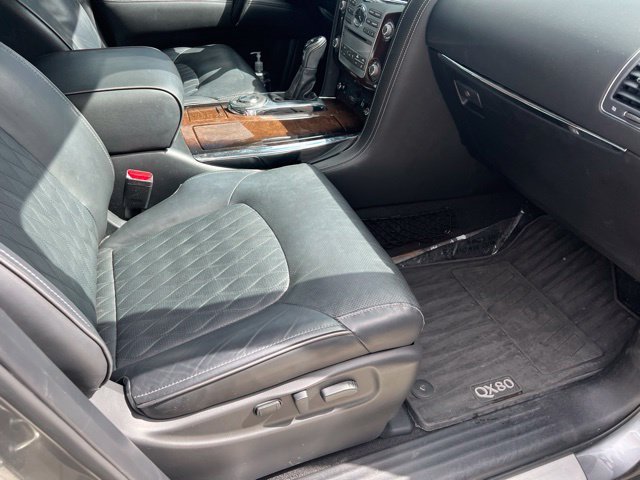 Used 2019 Graphite Shadow INFINITI LUXE image 2