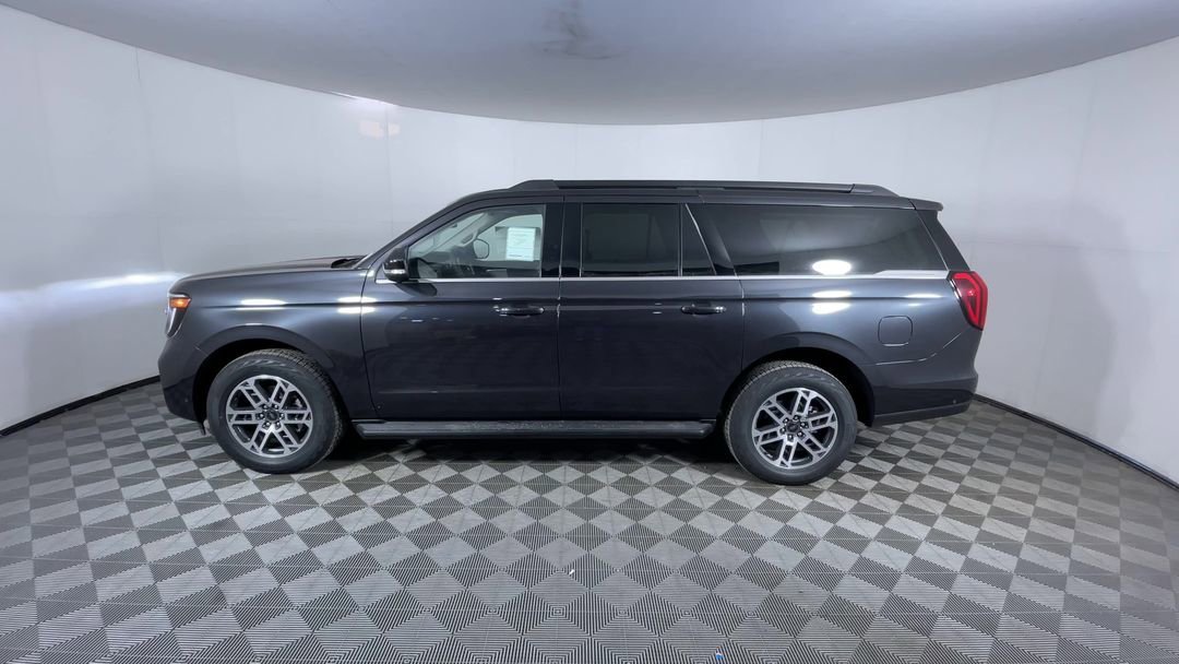 New 2025 Dark Matter Gray Metallic Ford Active image 5