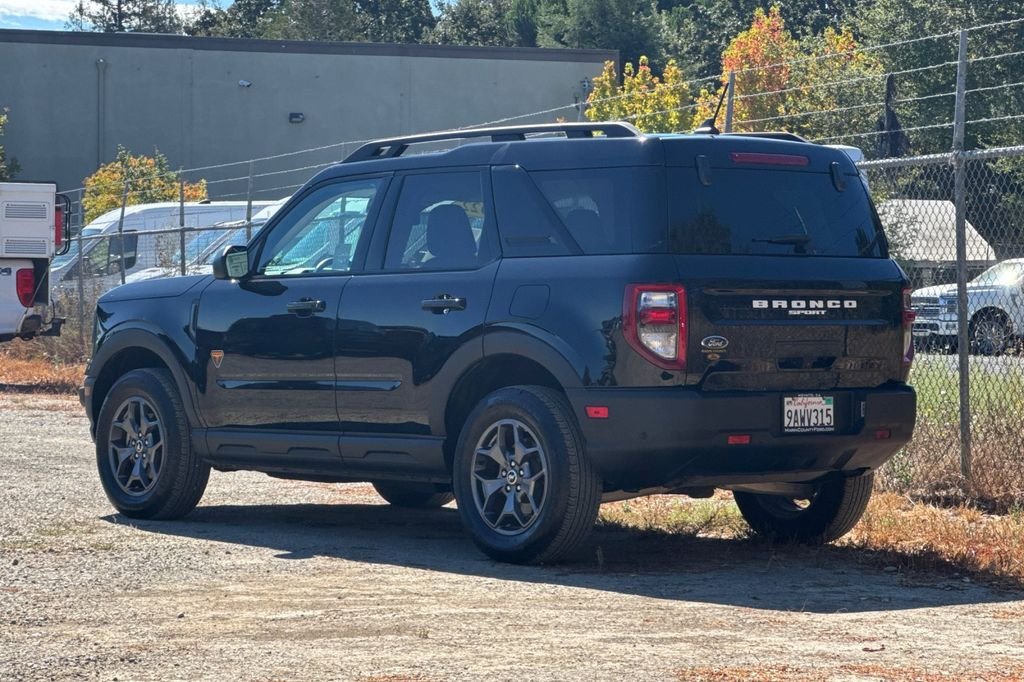 Used 2022 Black Ford Badlands image 8