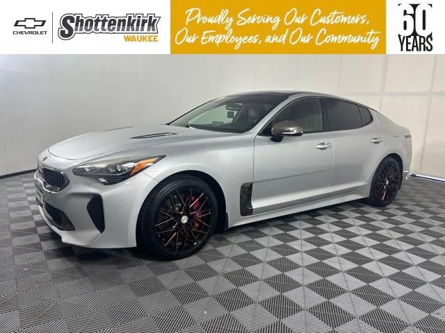 Used 2018 Silver Kia GT1 image 1