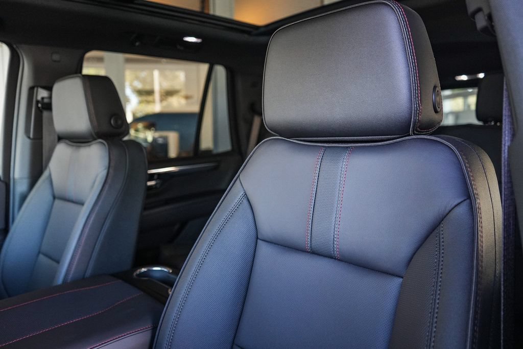 2026 Chevrolet Tahoe RST - Photo 20