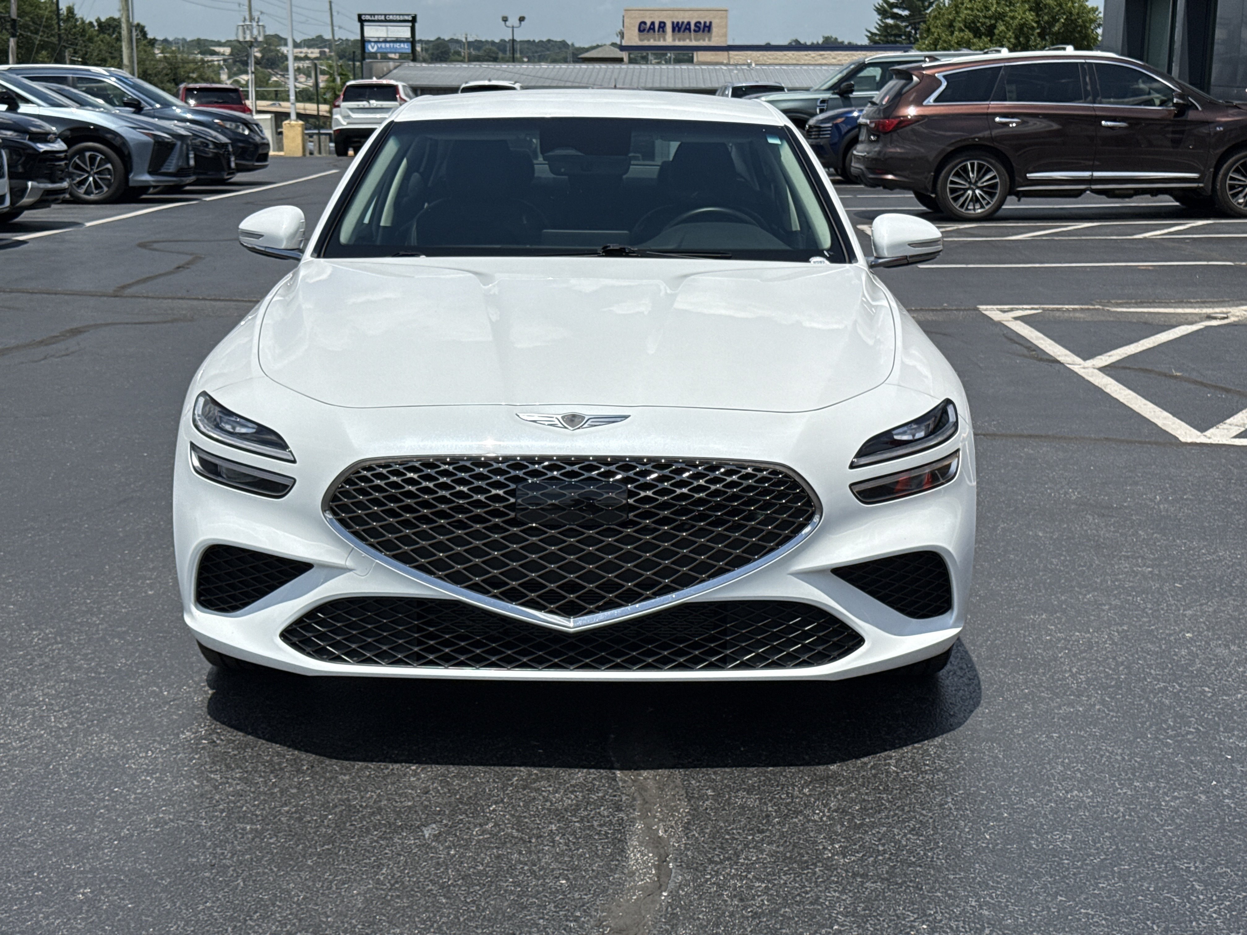 2025 GENESIS G70 Standard - Photo 11