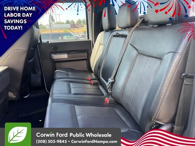 Used 2015 White Ford Lariat image 11