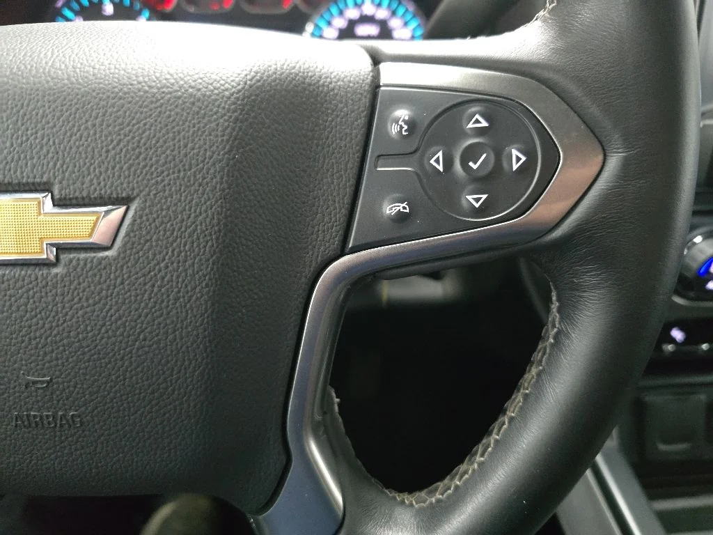 Used 2017 Silver Chevrolet LT image 23