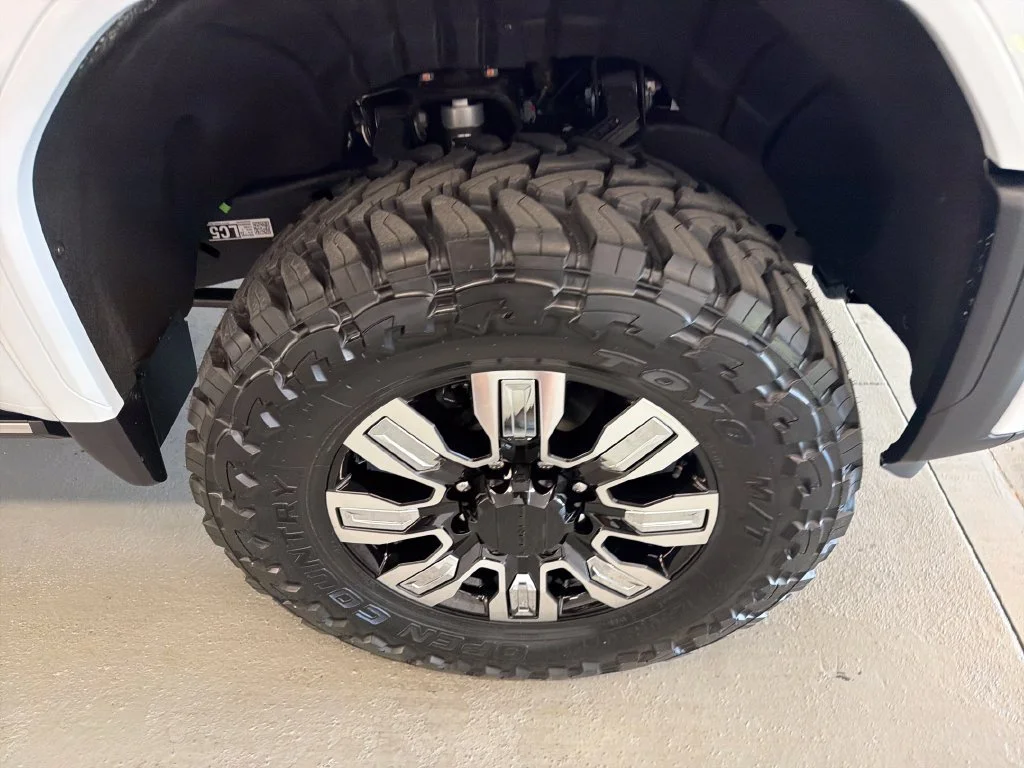 New 2026 Glacier White Tricoat GMC Denali image 7