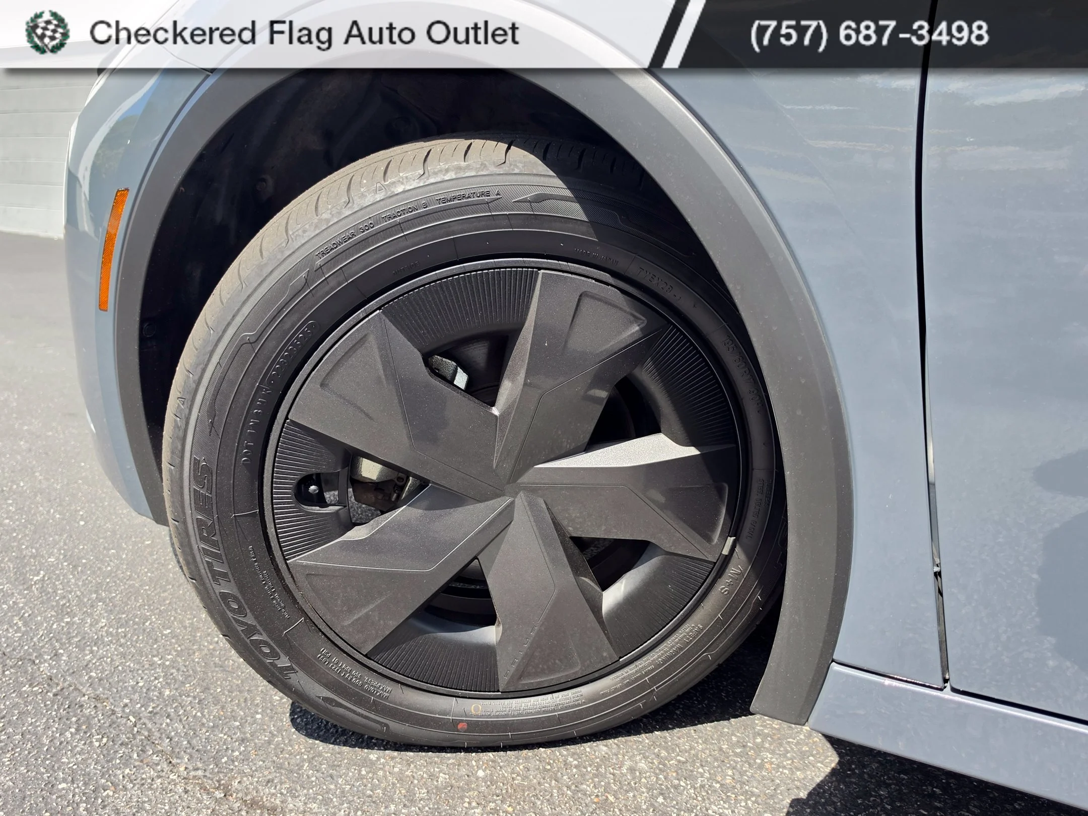 Used 2023 Guardian Gray Toyota LE image 9