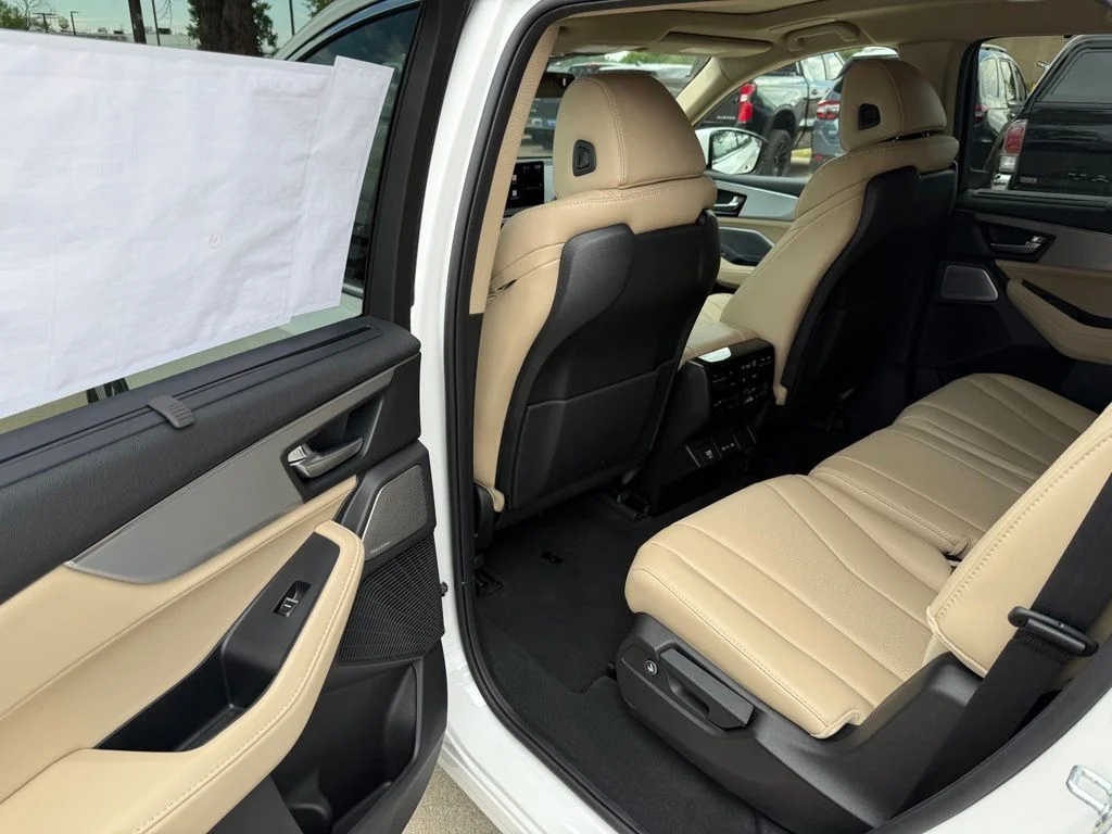 New 2026 Platinum White Pearl Acura Technology Package image 14