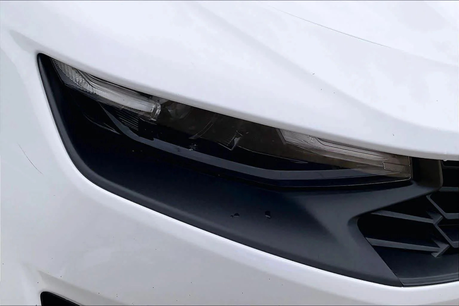 Used 2023 Summit White Chevrolet LT1 image 26