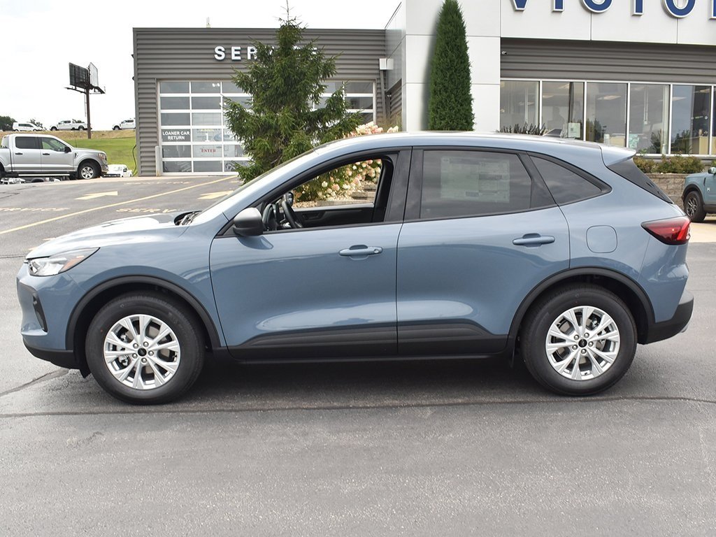 2025 Ford Escape Active photo 2