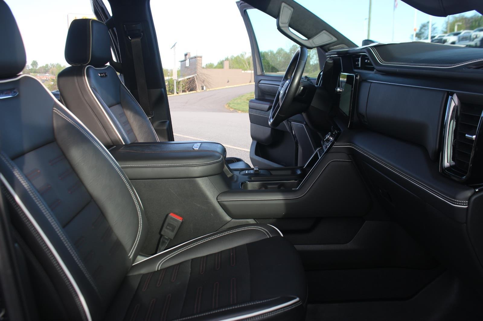 Used 2024 Titanium Rush Metallic GMC AT4X image 39